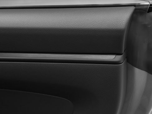 Certified 2026 Porsche 911 Carrera T RWD image 38