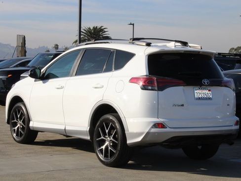 Used 2017 Toyota RAV4 SE image 19