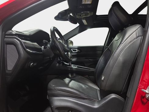 Used 2022 Jeep Compass Limited w/ (RED) Package image 12