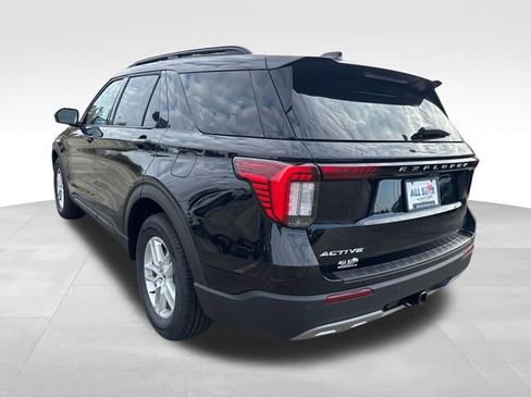 New 2026 Ford Explorer Active w/ Active Comfort Package image 7