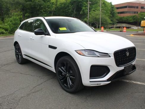 New 2026 Jaguar F-PACE R-Dynamic S image 10