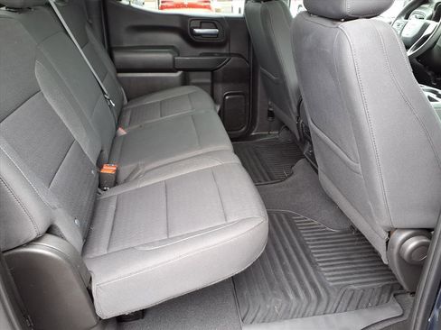 Used 2022 Chevrolet Silverado 1500 Custom image 13