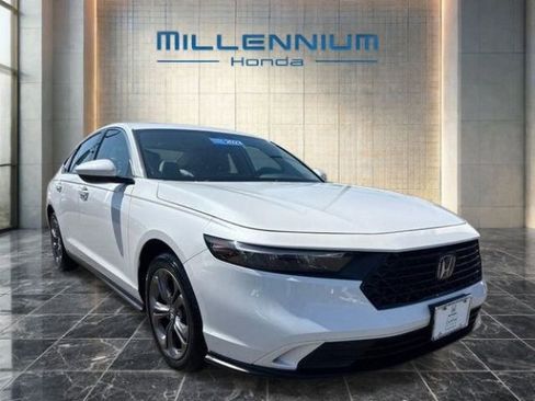 Used 2023 Honda Accord EX image 22