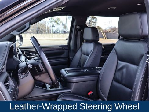 Used 2022 Chevrolet Suburban LT image 26