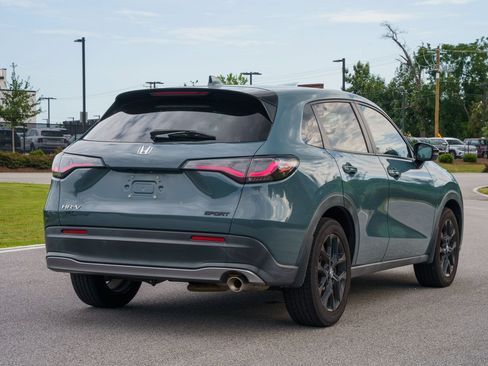 Used 2023 Honda HR-V Sport image 7