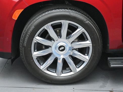 Used 2024 Cadillac Escalade Premium Luxury Platinum image 46