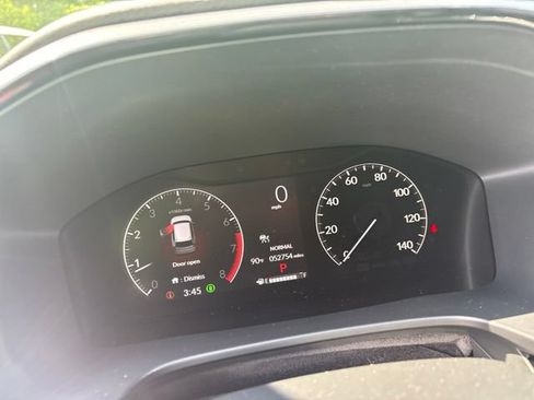 Used 2024 Honda CR-V EX-L image 11
