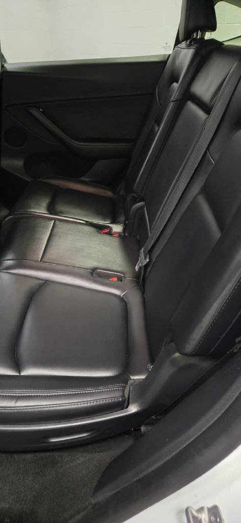 Used 2023 Tesla Model Y AWD image 8