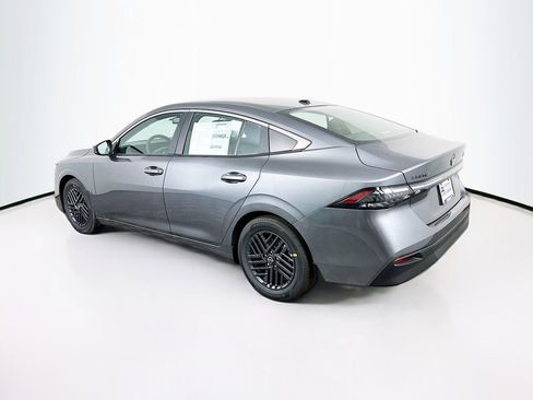 New 2026 Nissan Sentra SV FWD image 5