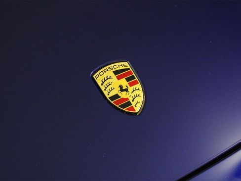 Used 2020 Porsche Taycan Turbo image 27