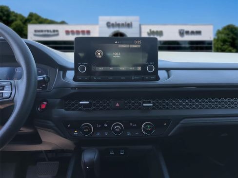 Used 2024 Honda Accord EX image 22