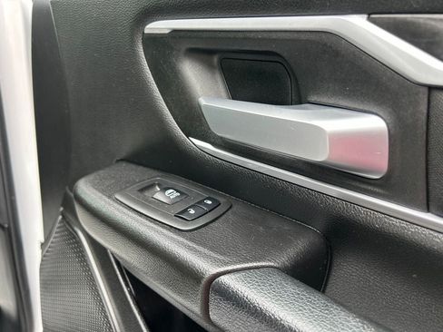 Used 2023 RAM 1500 Big Horn AWD/4WD image 27