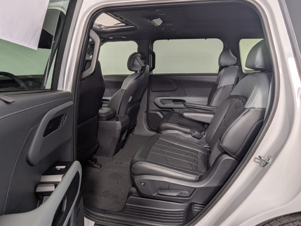 New 2027 Kia Telluride SX X-Line w/ Towing Package AWD/4WD image 21