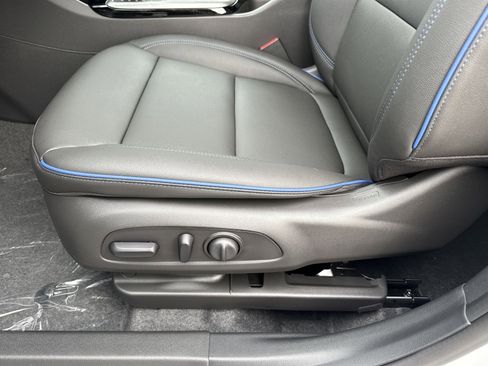 New 2026 Buick Envista Sport Touring w/ Convenience I Package image 14