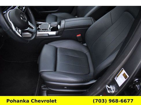 Used 2023 Mercedes-Benz GLB 250 250 4MATIC image 30