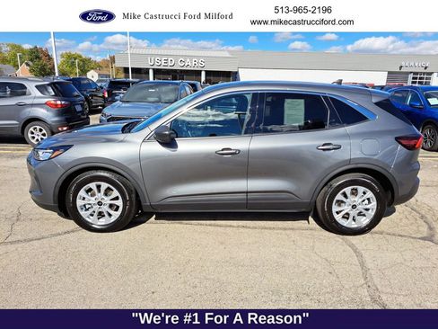 Certified 2023 Ford Escape Active image 2