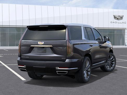 New 2026 Cadillac Escalade Luxury w/ LPO, Radiant Package image 4