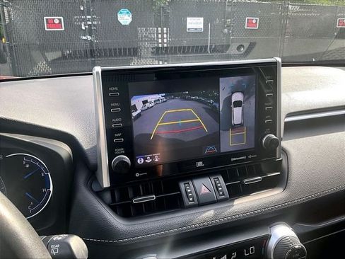 Used 2022 Toyota RAV4 Limited AWD/4WD image 27
