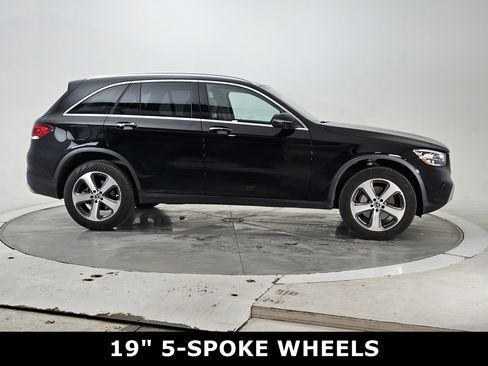 Certified 2022 Mercedes-Benz GLC 300 GLC 300 image 2