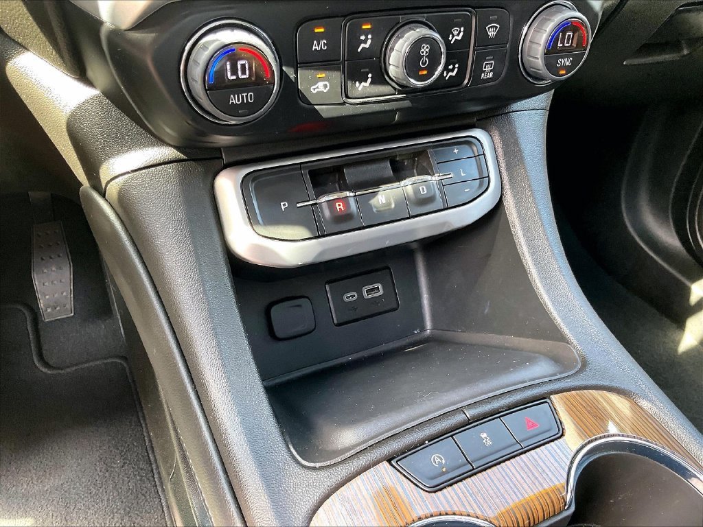 Used 2023 GMC Acadia SLE w/ Driver Convenience Package AWD/4WD image 28