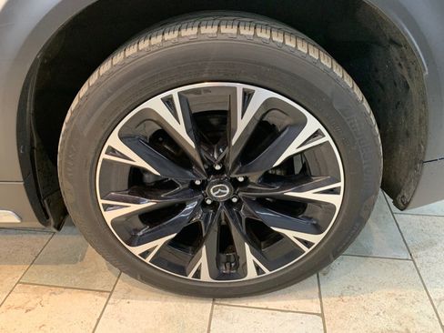Used 2024 MAZDA CX-90 Plug-In Hybrid w/ Premium Pkg AWD/4WD image 12
