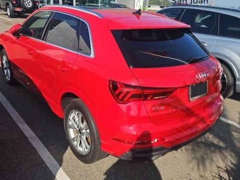 Certified 2025 Audi Q3 2.0T Premium w/ Convenience Package image 4