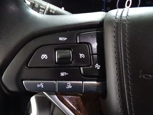 Used 2023 Cadillac Escalade Sport Platinum AWD/4WD image 9