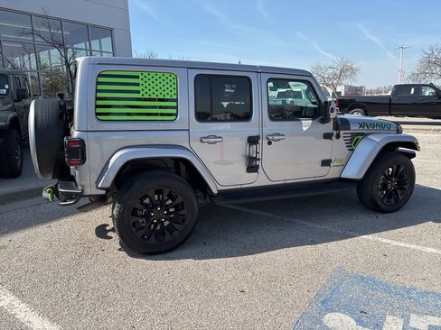 Used 2021 Jeep Wrangler Unlimited Sahara image 27