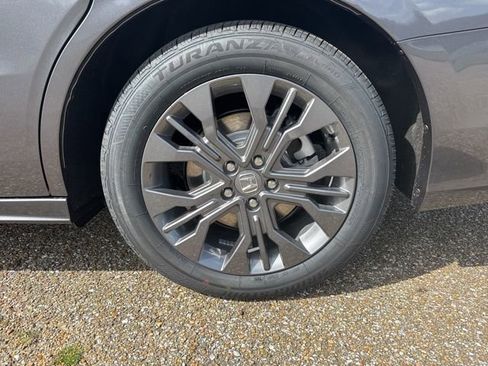 New 2026 Honda Odyssey Touring image 9