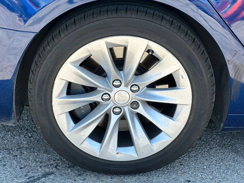 Used 2017 Tesla Model S 75 image 23