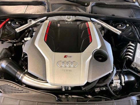 Used 2022 Audi RS 5 Sportback w/ Dynamic Package image 29