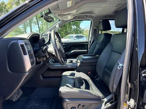 Used 2017 GMC Sierra 1500 SLT AWD/4WD image 4