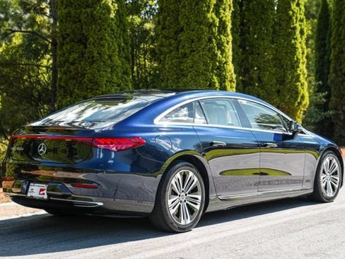 Used 2022 Mercedes-Benz EQS 450+ Sedan image 17