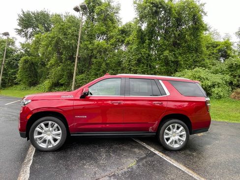 Certified 2024 Chevrolet Tahoe High Country AWD/4WD image 6