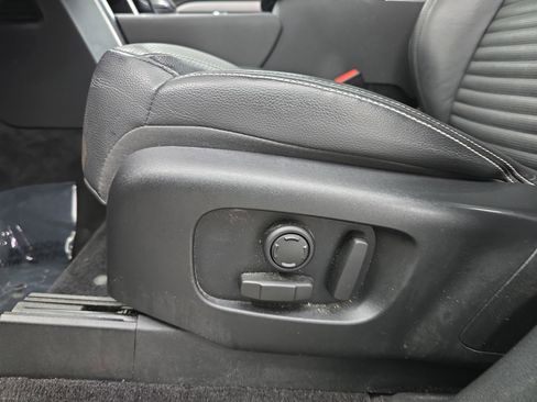 Used 2022 Land Rover Discovery S R-Dynamic image 29
