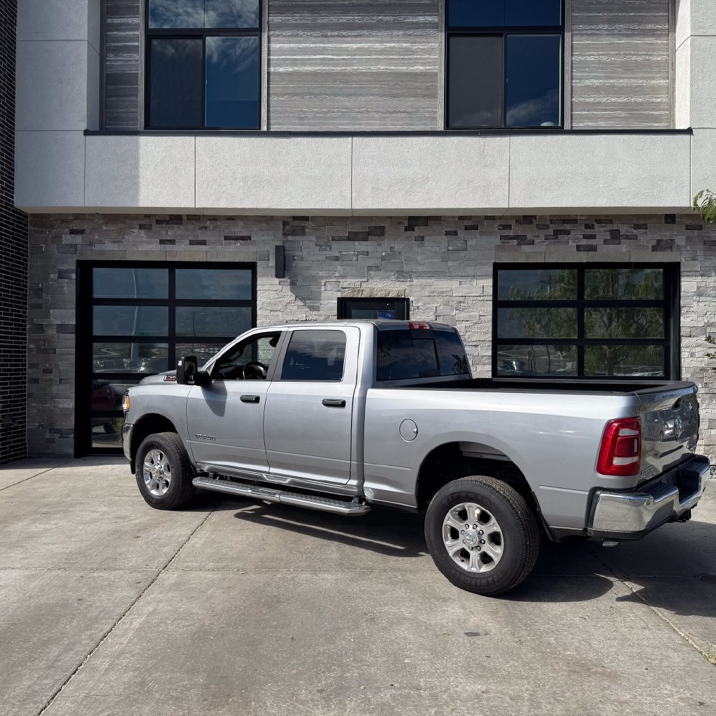 Used 2024 RAM 2500 Big Horn w/ Level 2 Equipment Group AWD/4WD image 5