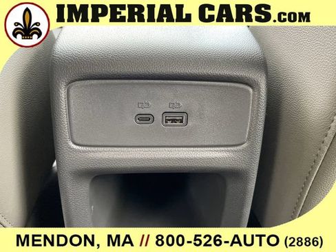 New 2026 Chevrolet Trax ACTIV w/ Sunroof Package FWD image 18