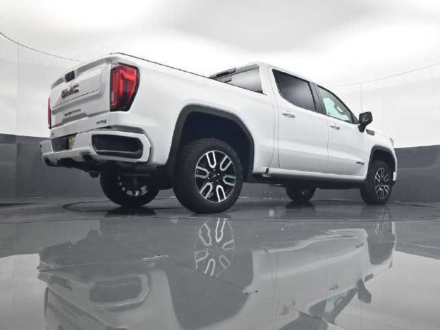 Used 2023 GMC Sierra 1500 AT4 w/ AT4 Premium Package AWD/4WD image 25