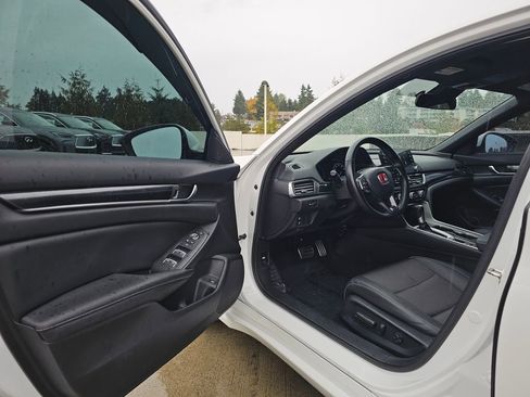 Used 2019 Honda Accord Sport image 20