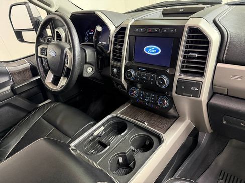 Used 2020 Ford F250 Lariat AWD/4WD image 26