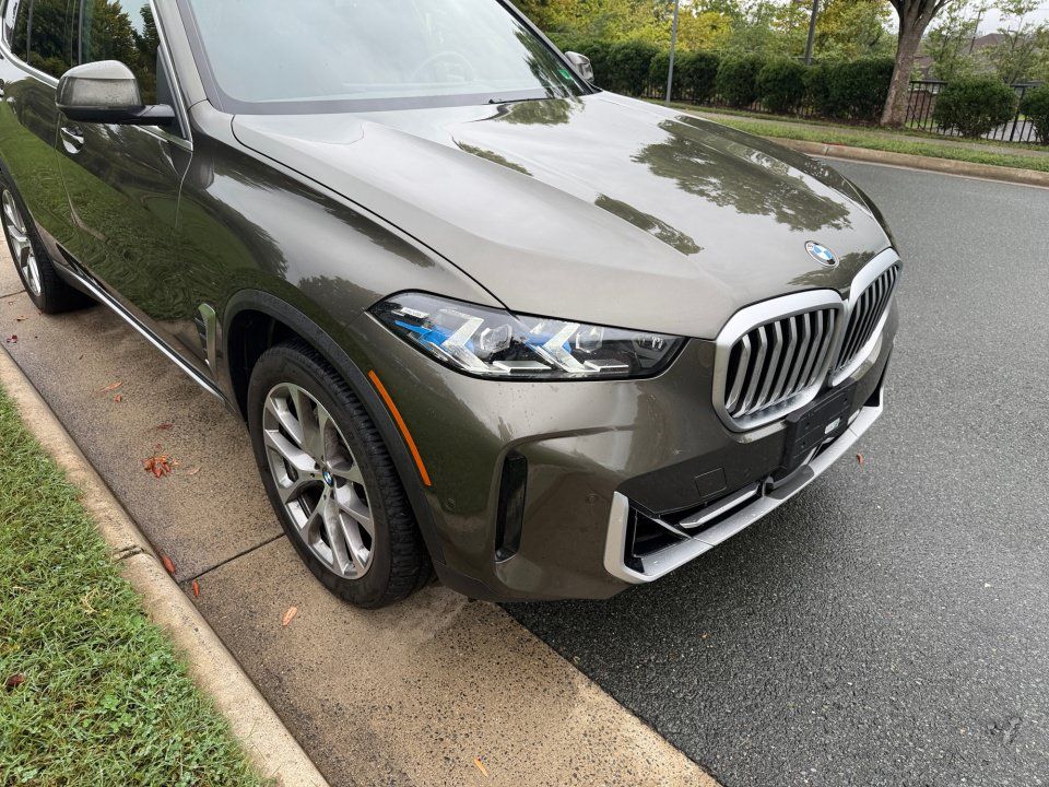 Used 2024 BMW X5 xDrive40i w/ Executive Package AWD/4WD image 24