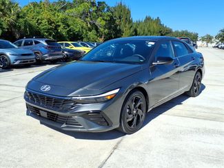 New 2026 Hyundai Elantra SEL Sport video 3