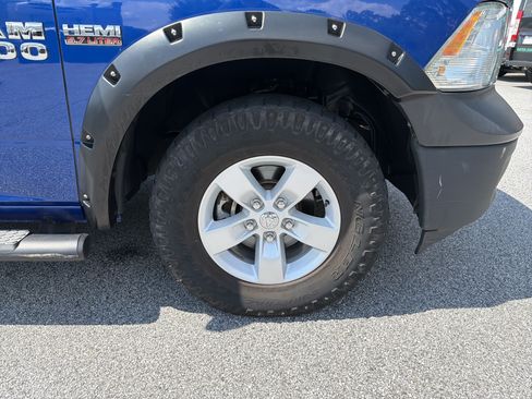 Used 2017 RAM 1500 Tradesman w/ Popular Equipment Group AWD/4WD image 14