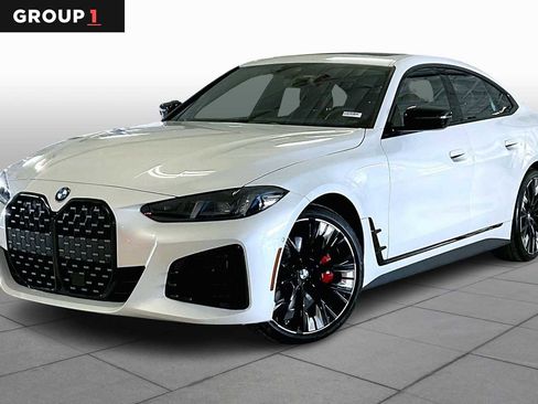 New 2026 BMW 430i 430i w/ M Sport Package image 1