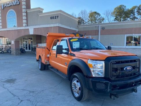 Used 2013 Ford F550 Full Dump and Plows w/ Payload Upgrade Pkg image 7