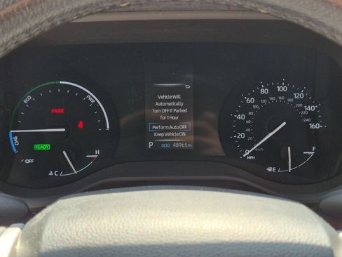 Used 2024 Toyota Sienna XLE w/ XLE Plus Package AWD/4WD image 18