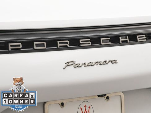 Used 2022 Porsche Panamera Platinum Edition image 24