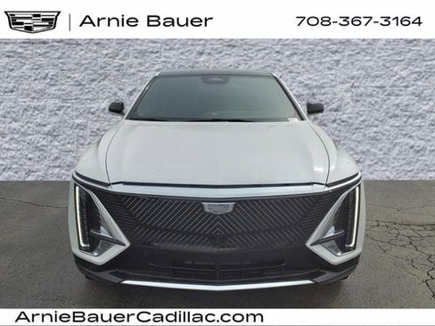 New 2025 Cadillac Lyriq Luxury image 4