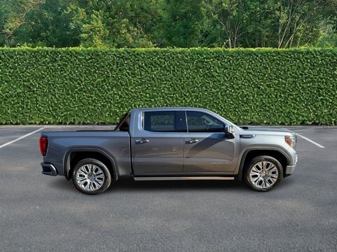 Used 2021 GMC Sierra 1500 Denali w/ Denali Ultimate Package AWD/4WD image 2