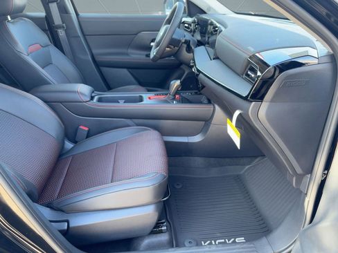 New 2026 Nissan Kicks SR w/ Cold Weather Package image 29